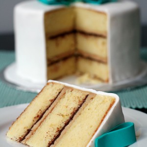 Vanilla Cake with Tiramisu Buttercream and Ganache Filling
