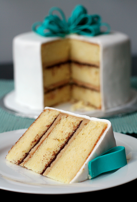 Vanilla Cake with Tiramisu Buttercream and Ganache Filling