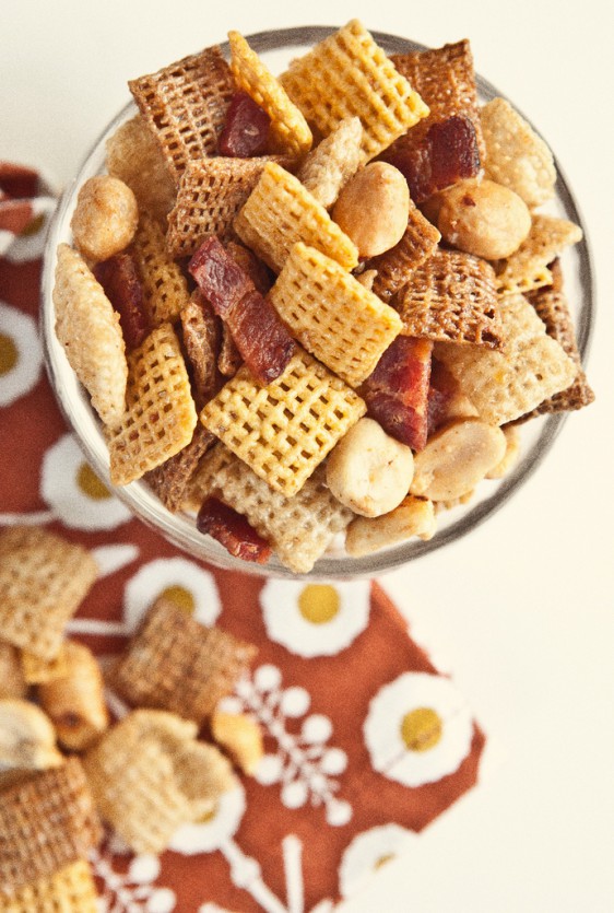 Maple Bacon Party Mix