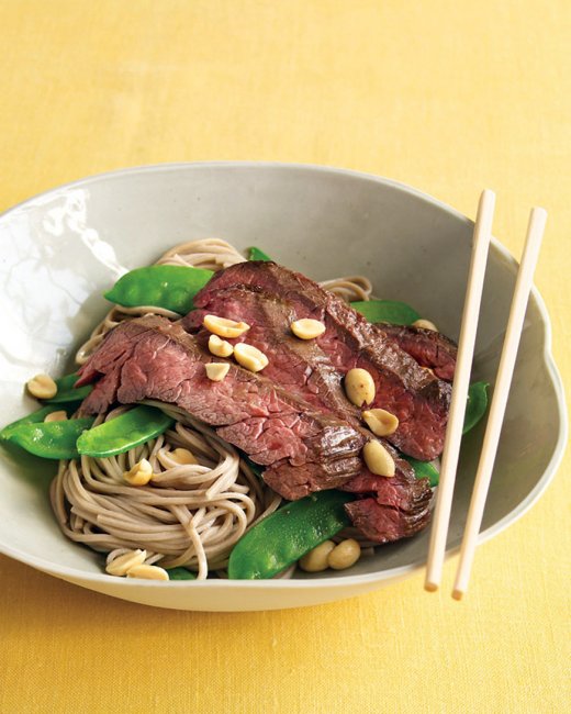 Asian Noodle Bowl with Steak and Snow Peas