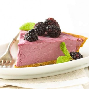 Black Raspberry Cream Pie