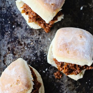 Sweet and Spicy Sloppy Joes