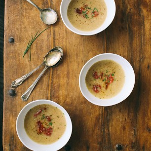 Pureed White Bean Soup with Bacon and Roasted Cherry Tomatoes