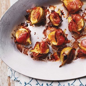 Broiled Green Figs with Pancetta