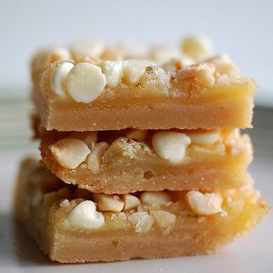 Lime White Chocolate Macadamia Bars