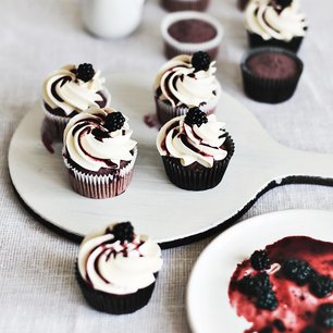 Blackberry Cupcakes