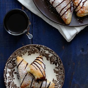 Nutella Pastry Pockets