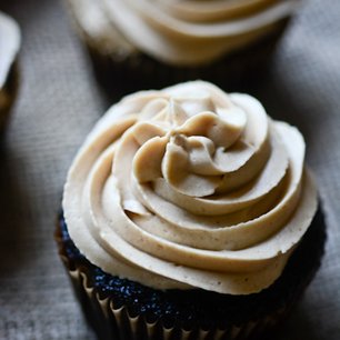 Chocolate Cupcakes with Peanut Butter Frosting